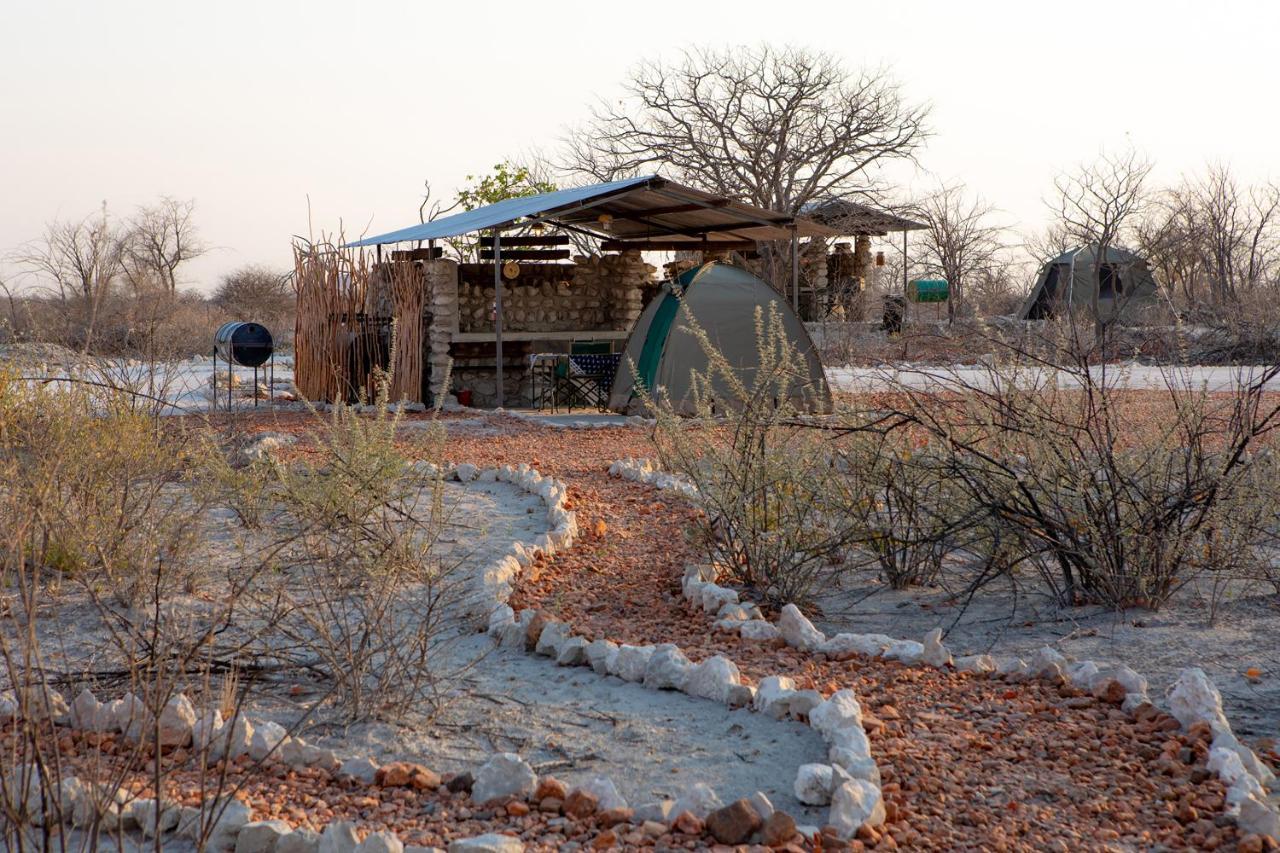 אוקאוקוג'ו Etosha Trading Post Campsite מראה חיצוני תמונה