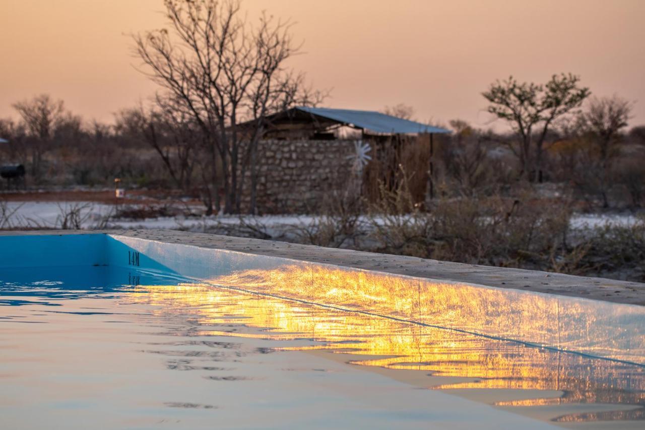 אוקאוקוג'ו Etosha Trading Post Campsite מראה חיצוני תמונה